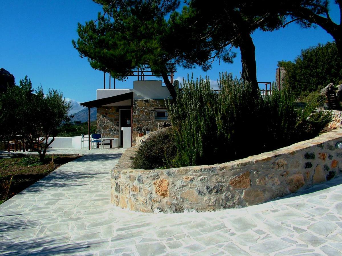 Villa M - Villa With Private Pool And Yard Anatolí Kültér fotó