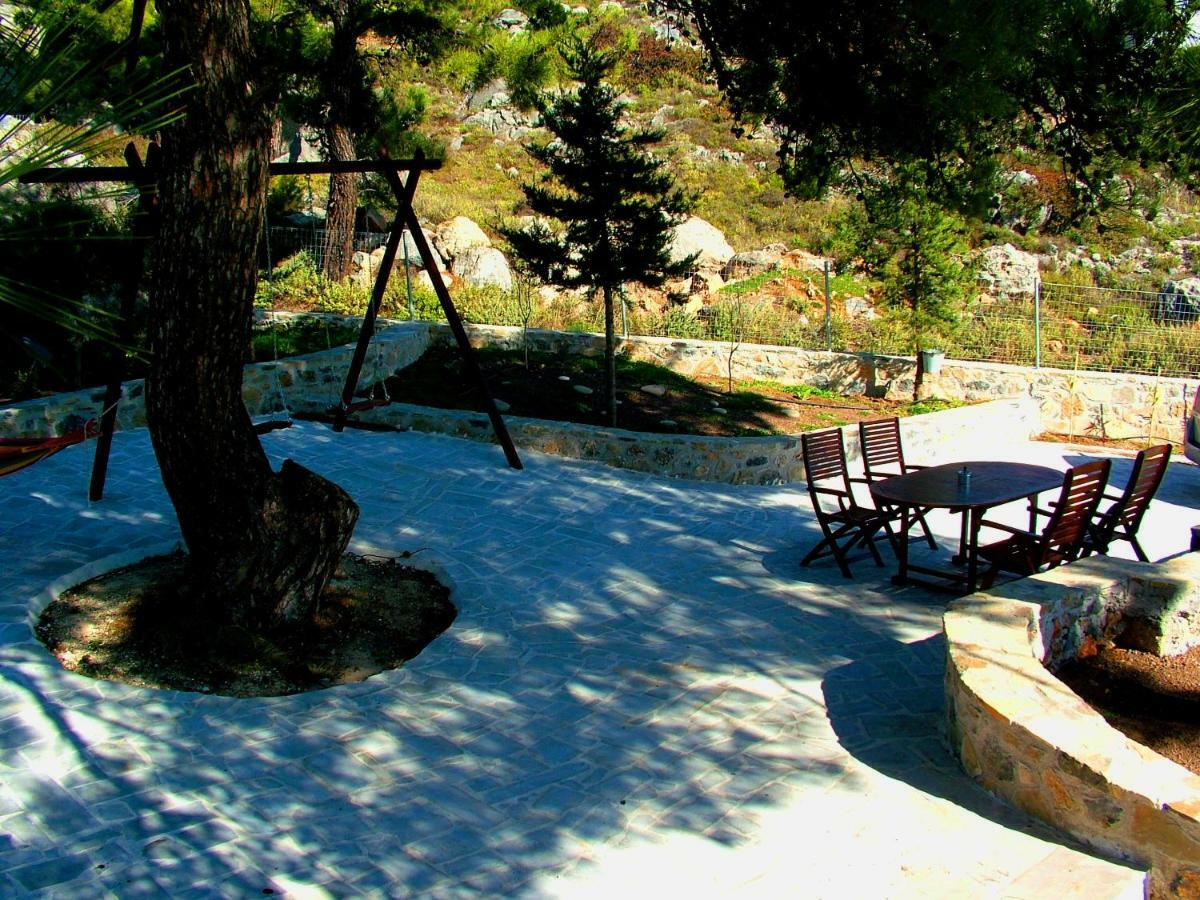 Villa M - Villa With Private Pool And Yard Anatolí Kültér fotó