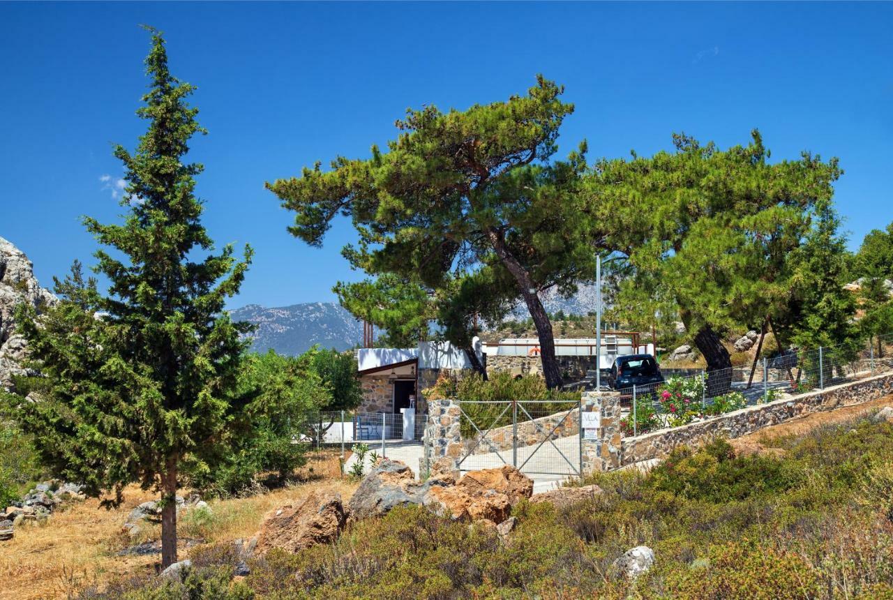 Villa M - Villa With Private Pool And Yard Anatolí Kültér fotó